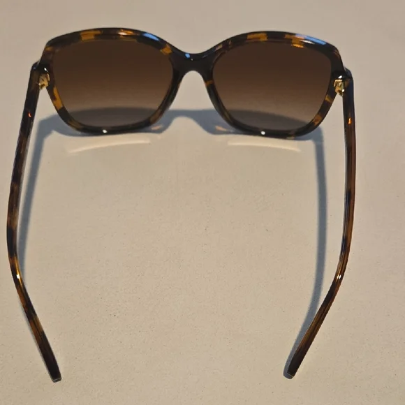 Coach Brown Tortoise Sunglasses - Picture 4 of 7